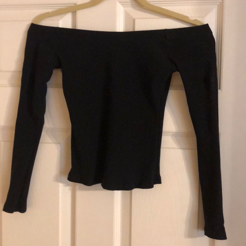 Off the shoulder fitted long sleeve top
